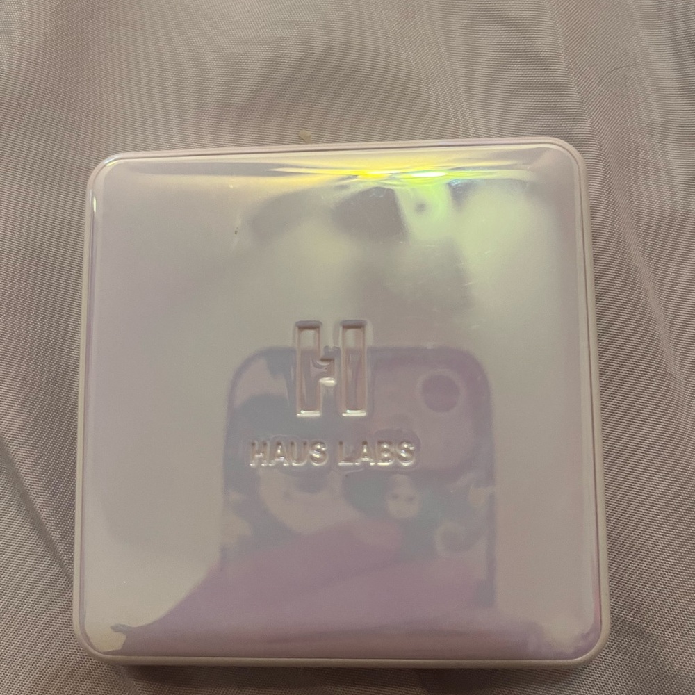 Haus labs highlighter duo